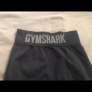 Gymshark Leggings with logo on the back.High waisted with tummy control.Like-new